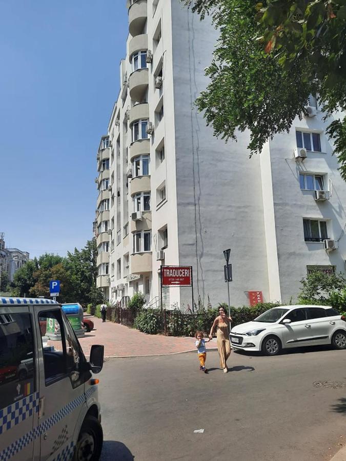 Eva Studio Apartment Букурещ Екстериор снимка