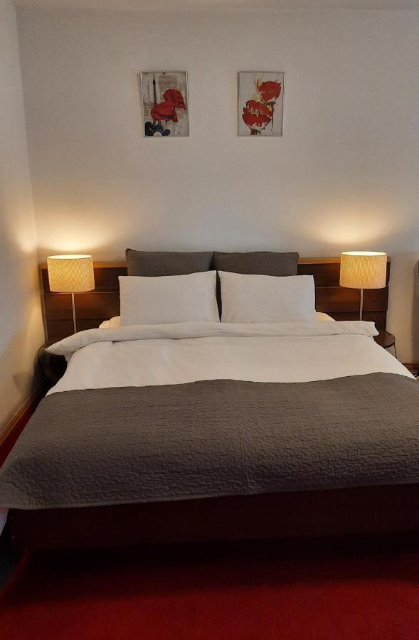 Eva Studio Apartment Букурещ Екстериор снимка